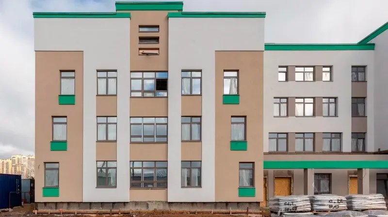 На месте заброшенных промзон Фрунзенского района построят школы, поликлиники и детские сады