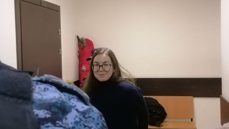 Рассмотрение дела Виктории Петровой отложено по закрытым обстоятельствам