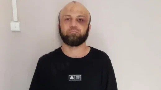 На проспекте Королёва незнакомец набросился на прохожего и тяжело ранил его ножом