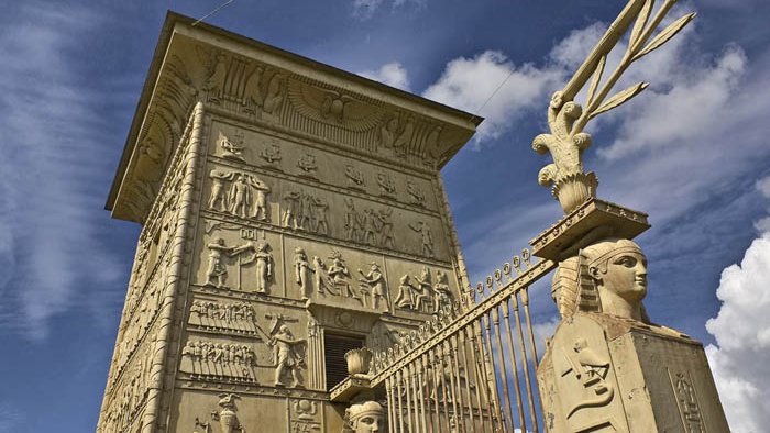 Египетские ворота и четыре моста получат новую подсветку