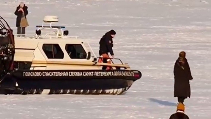 Скриншот видео: «Я люблю Васильевский остров»