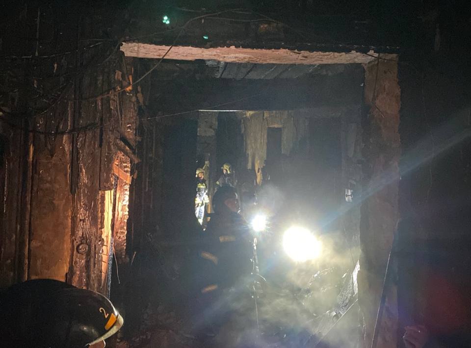 Пожар в доме на Вознесенском проспекте. Фото: Telegram-канал «SOS СПб СНОС»