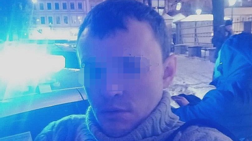 Двух мужчин с ножом задержали в Князь-Владимирском соборе