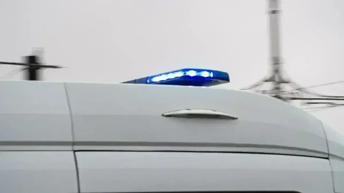 После наезда легковушки на Верхней улице женщину госпитализировали в тяжелом состоянии