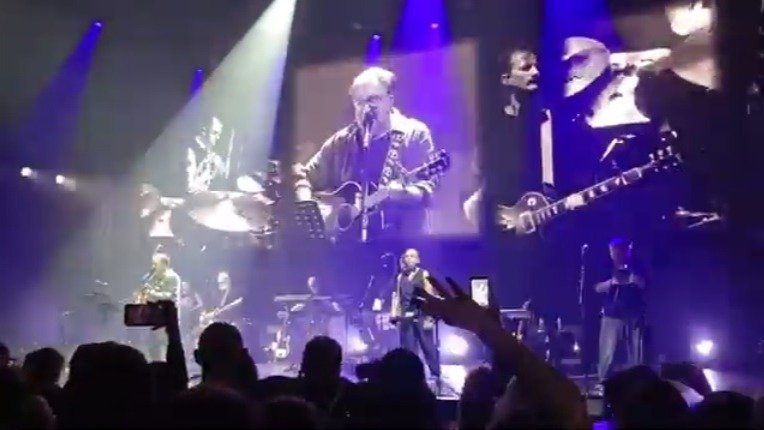 Юрий Шевчук со сцены поддержал группу «Стоптайм»