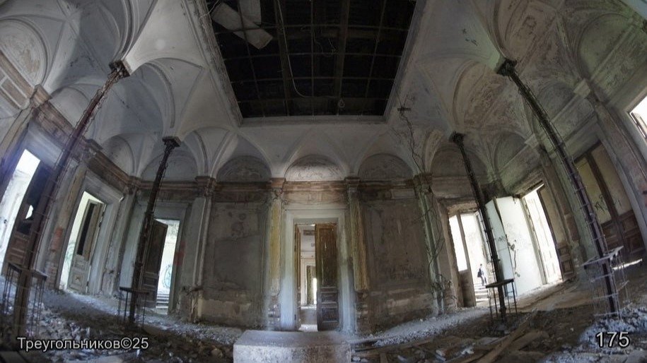 Усадьба Михайловка (Михайловская дача или Михайловское имение, дворец князя Михаила Романова). Фото: Александр Треугольников