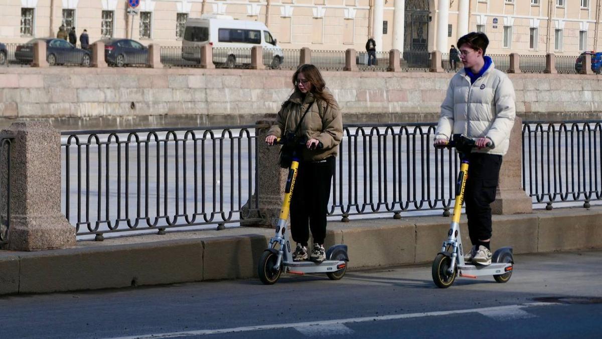 Электросамокаты вернулись в Петербург вместе с новыми правилами