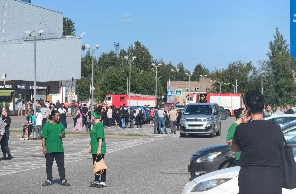 Фото: «Мегаполис | ДТП и ЧП | Санкт-Петербург | Питер»