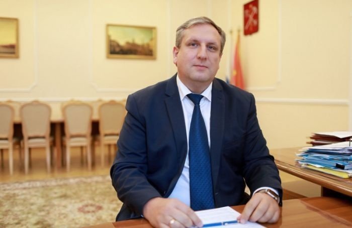 Новым вице-губернатором по внутренней политике стал Максим Мейксин