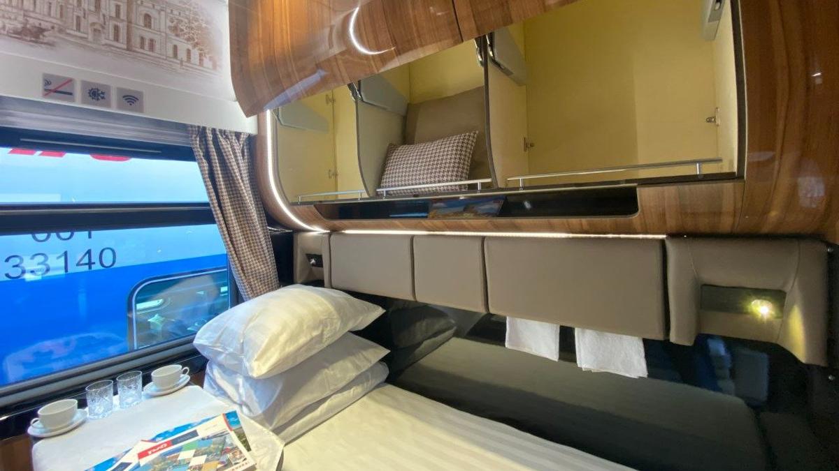 РЖД представят в Петербурге модернизированные спальные вагоны