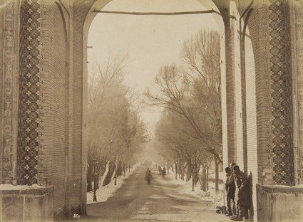 Антон Севрюгин (1830-1933). Городские ворота. Персия, Тегеран, 1903 год.