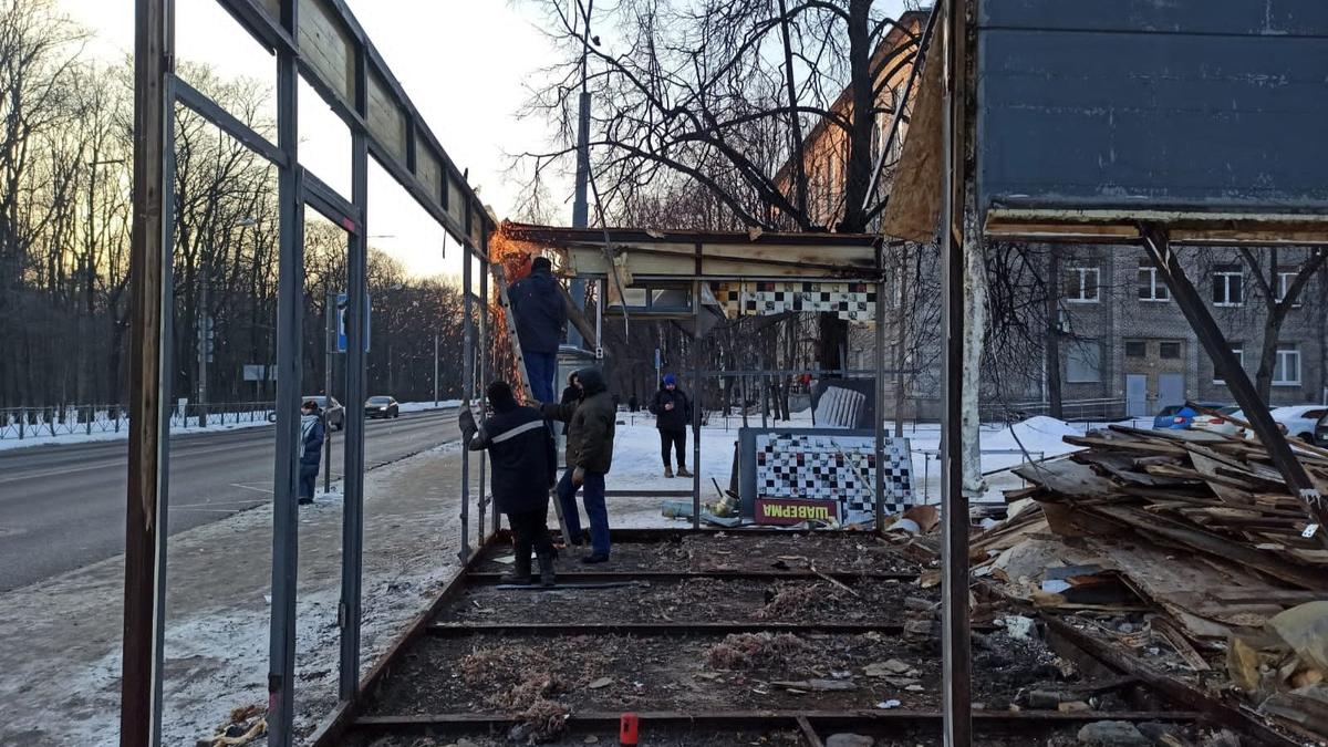 Девять районов Петербурга очистили от незаконной торговли