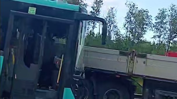 Скриншот видео: «Мегаполис»