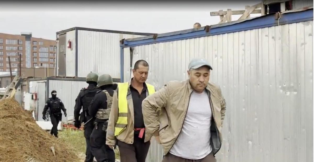 Скриншот видео: ГУ МВД по Петербургу и Ленобласти