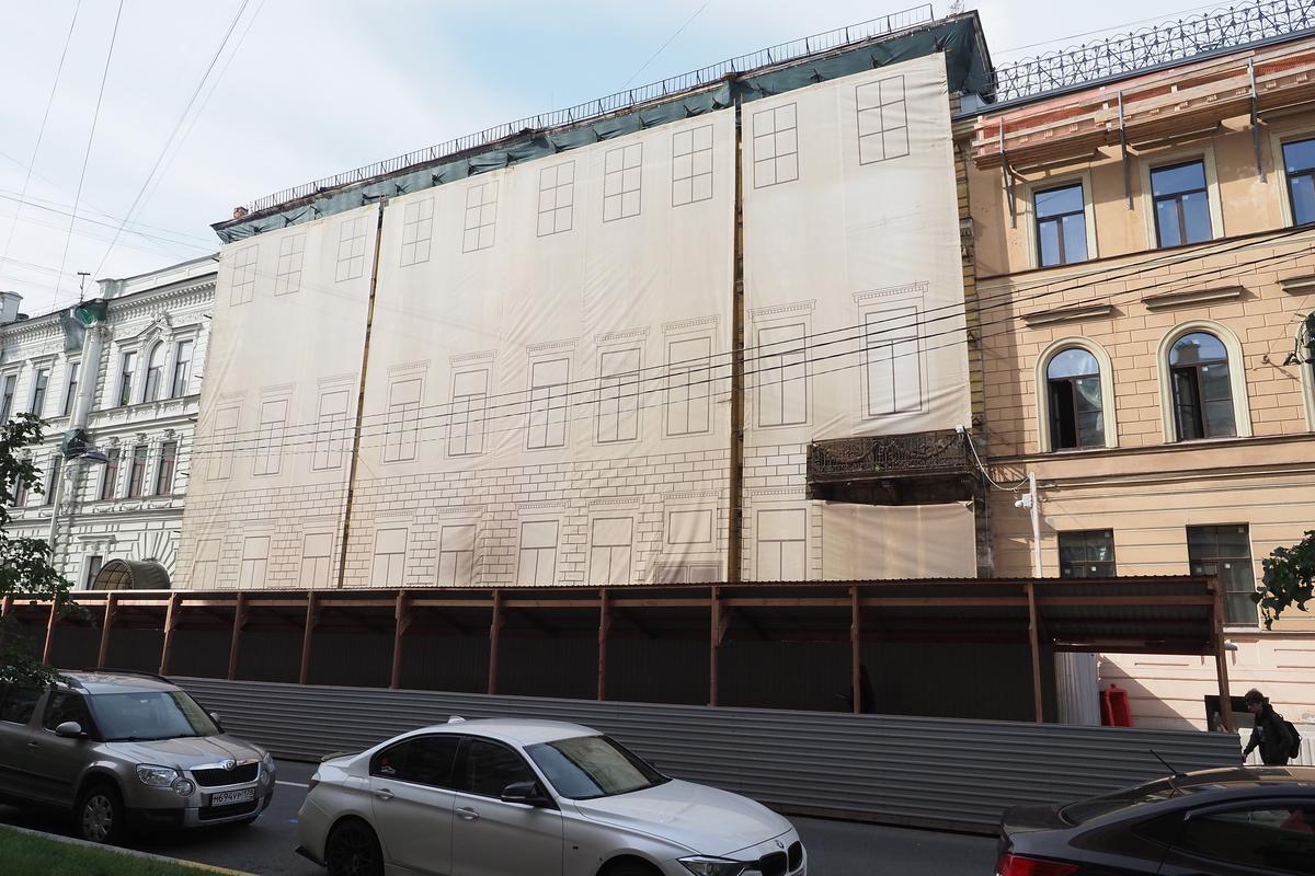 Особняк Салтыковой, который защищал Олег Мухин. Фото: Олег Золото / MR7