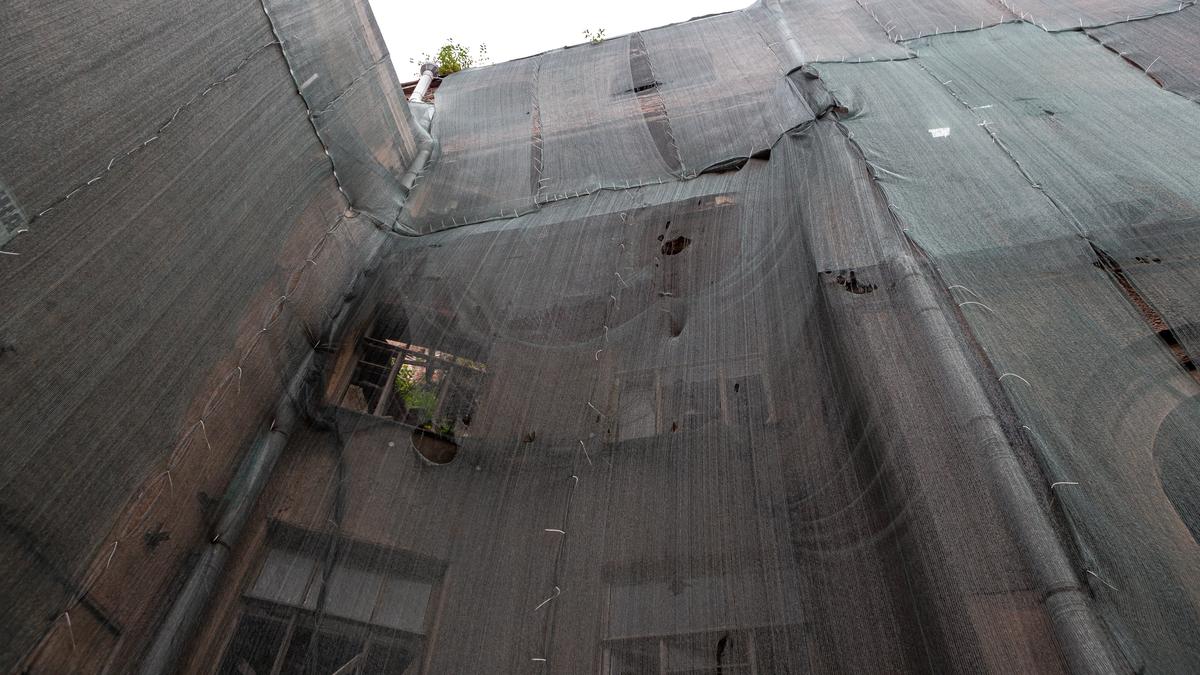 Суд запретил реконструкцию дома Басевича