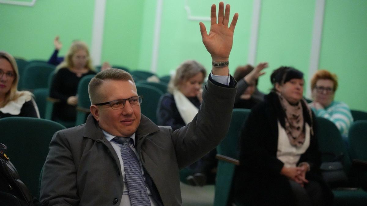 Дмитрий Бойченко. Фото: глава Свердловского городского поселения Эдуард Нехвядович