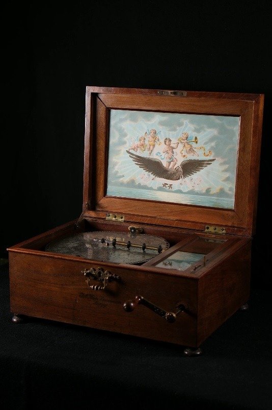 Один из экспонатов выставки. Скриншот: комитет по культуре Петербурга