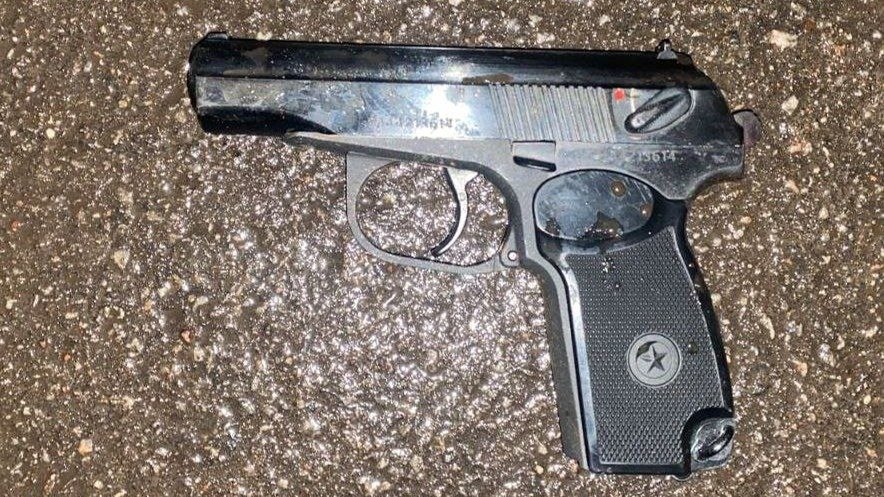 Женщина-медик обезоружила в Петербурге пьяного пациента с пистолетом