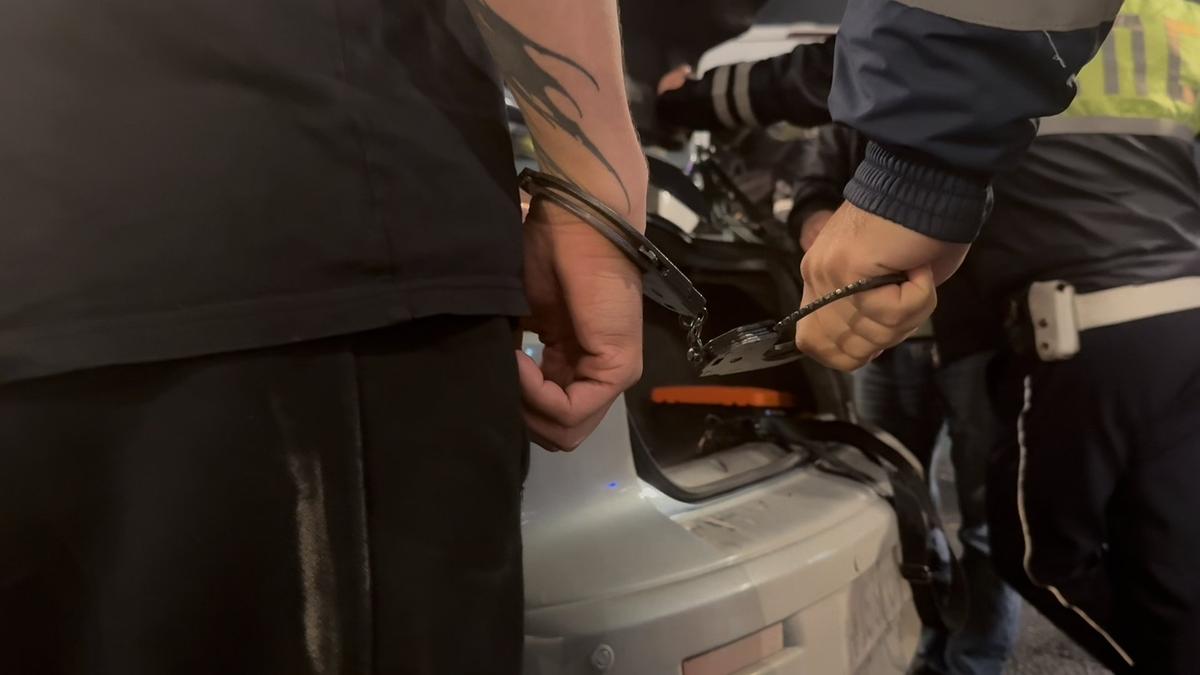 Скриншот видео ГУ МВД по СПб и ЛО