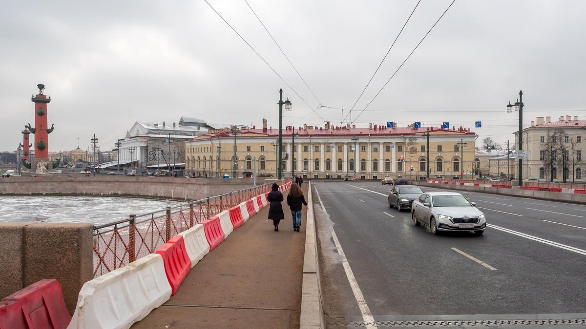 Биржевой мост разведут в ночь на 24, 25 и 26 февраля