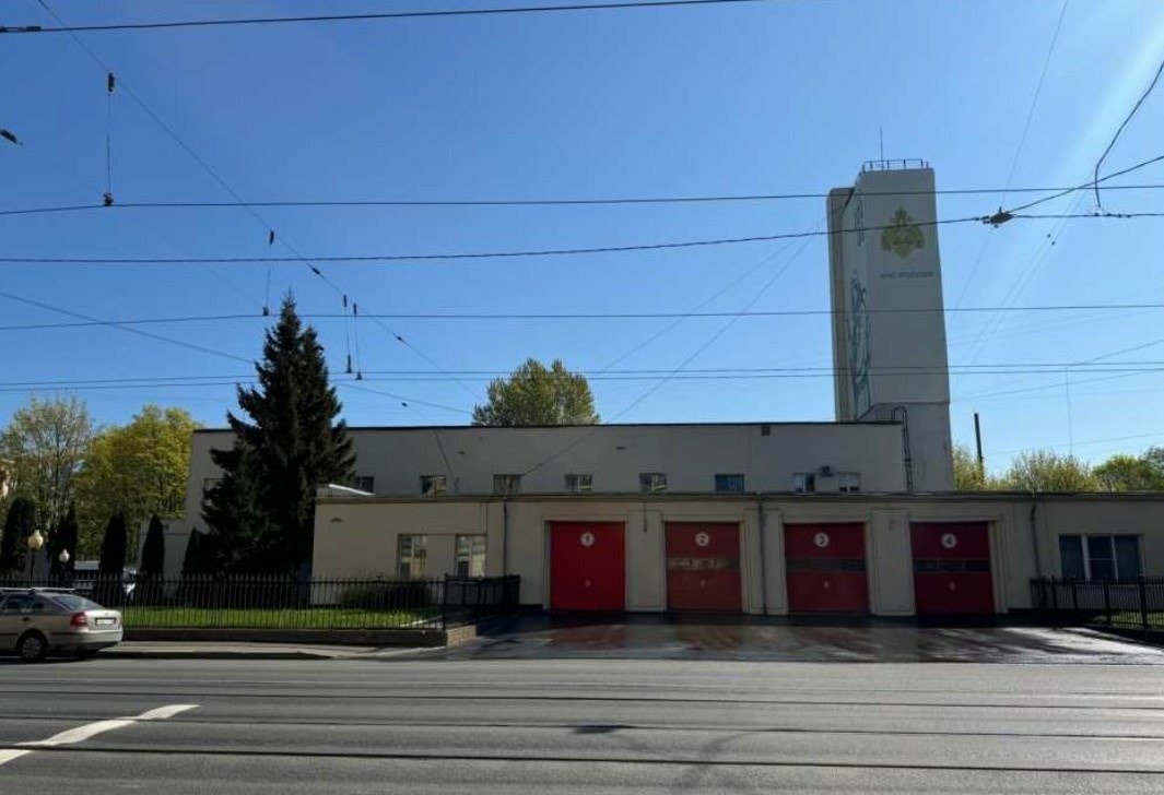 Пожарная часть (Лесной проспект, 17). Фото: КГИОП
