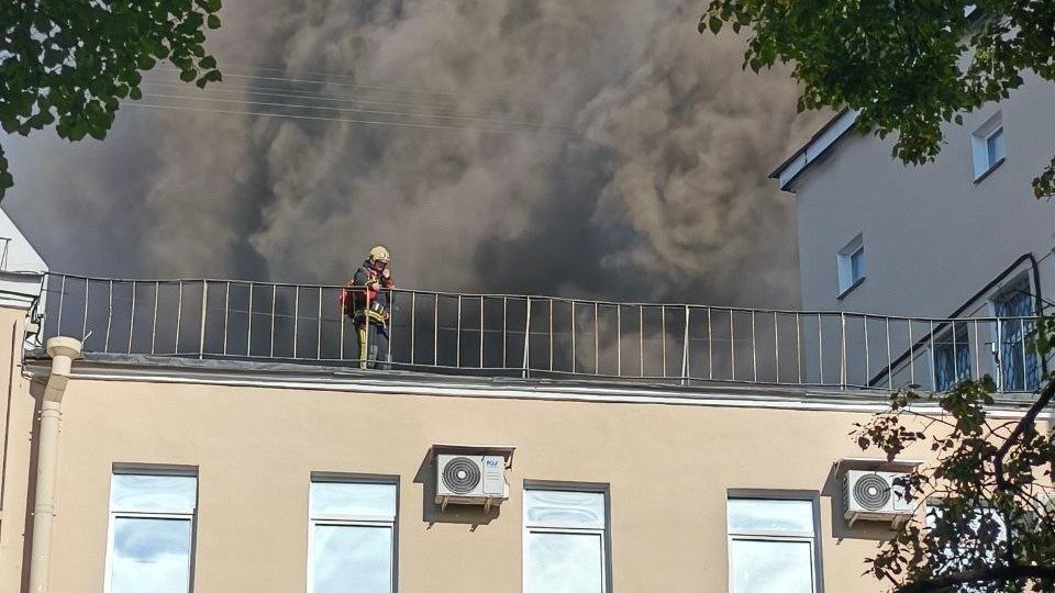 Скриншот видео: «Мегаполис»