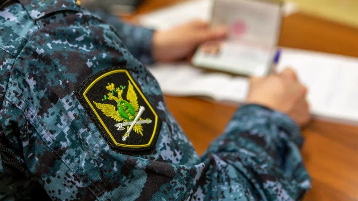 С жительницы Петербурга взыскали 80 тысяч рублей за её «двойника» из Башкирии