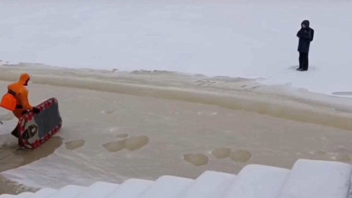 Скриншот видео: Комитет по вопросам законности Петербурга