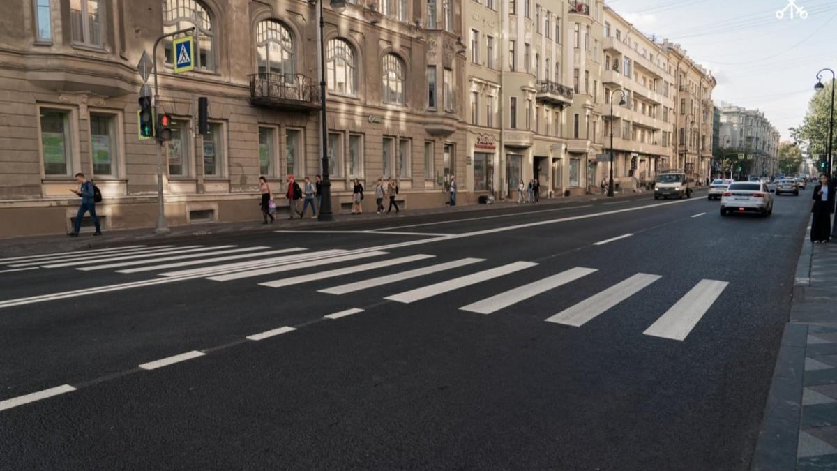 В Петроградском районе завершён ремонт Каменноостровского проспекта
