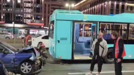 Скриншот видео: «Мегаполис»