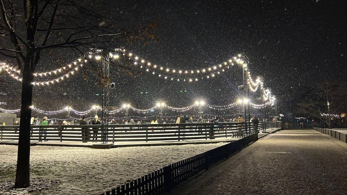 В Новой Голландии открылся каток