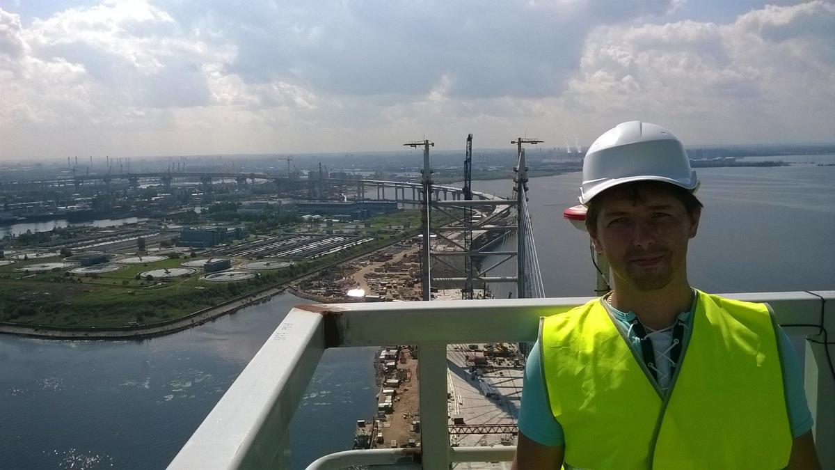«Не существует двух идеально похожих друг на друга мостов»: бывший проектировщик мостов теперь ведёт экскурсии и рассказывает о переправах