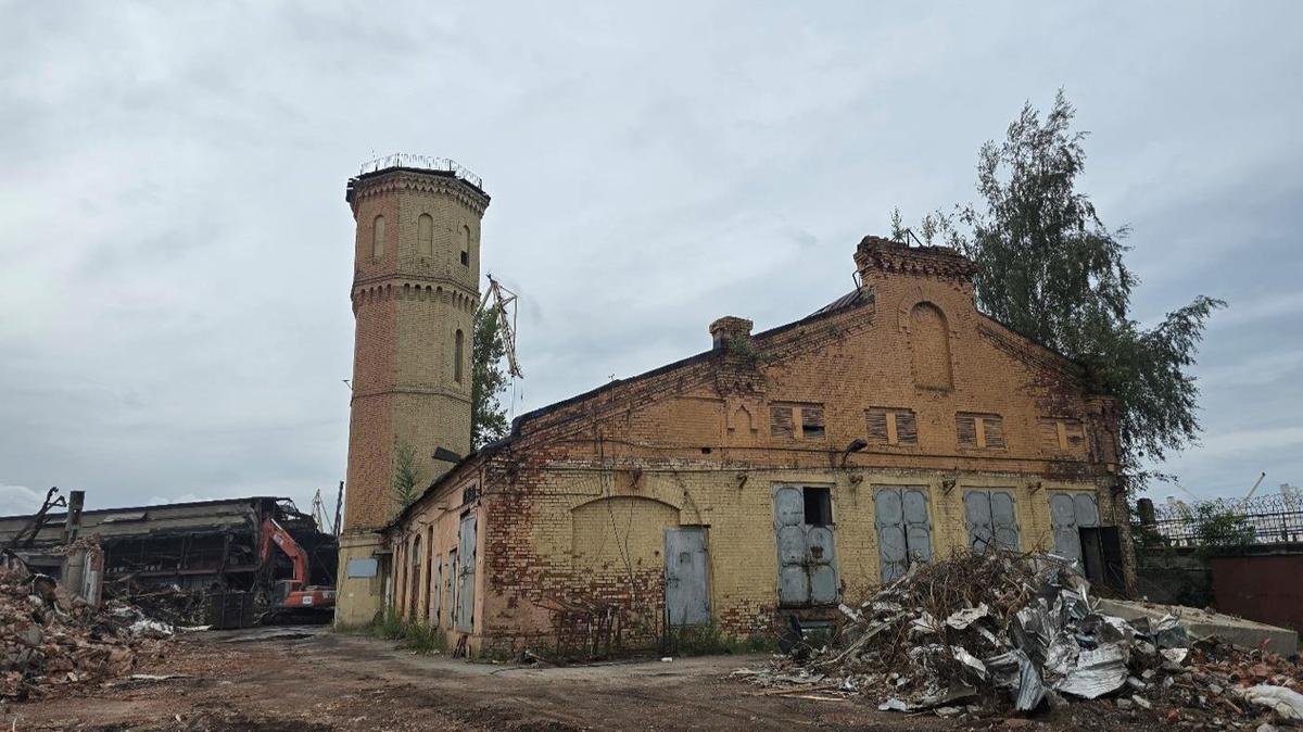 Здание с водонапорной башней на Матисовом острове рекомендовали признать памятником