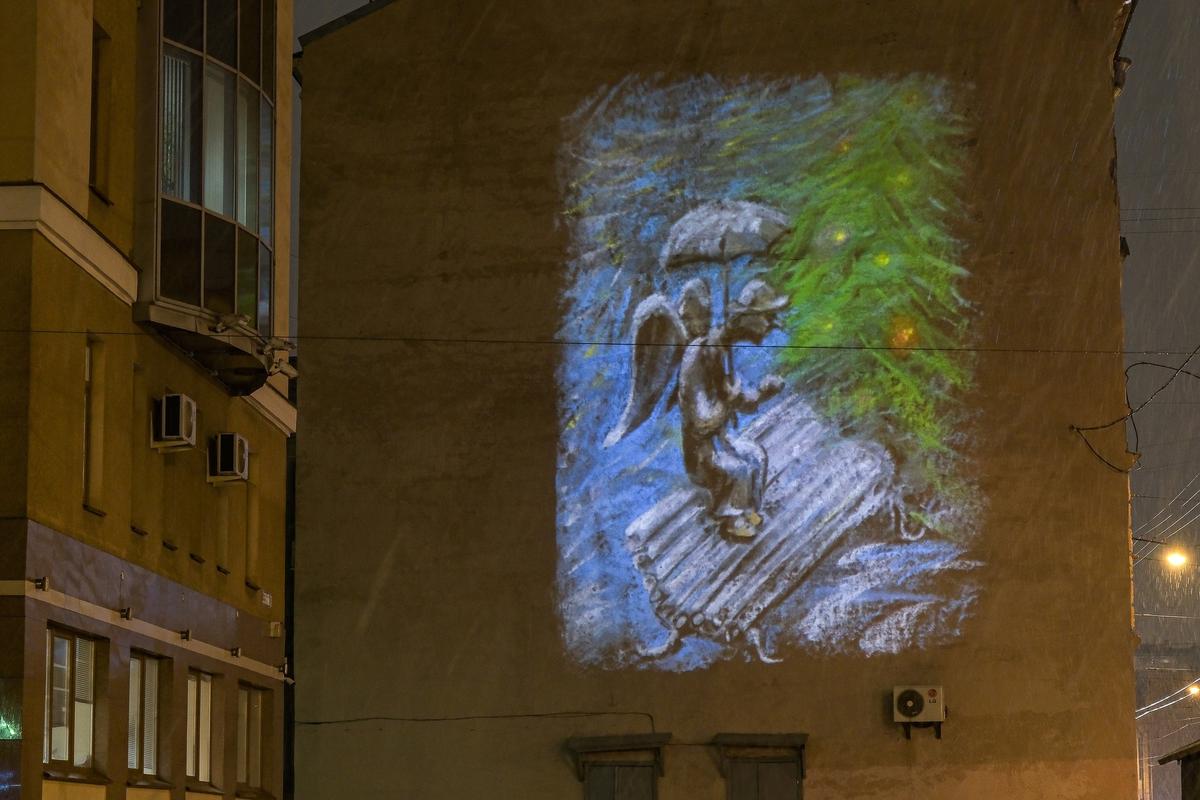 Световая проекция. Фото: пресс-служба администрации Василеостровского района