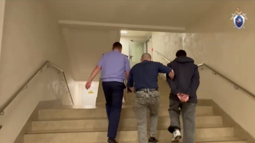 Подросток поджёг недействующий пункт полиции на Московской площади