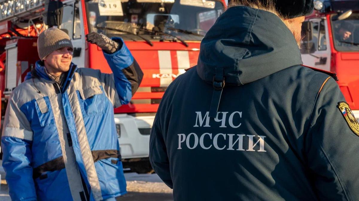 Спасатели потушили пожар на заводе «Адмиралтейские верфи»