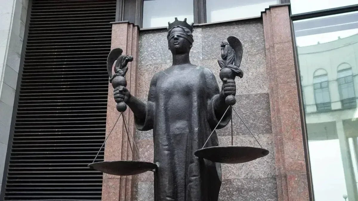 Суд признал дискриминацией требование регистрации в Петербурге для соискателя вакансии