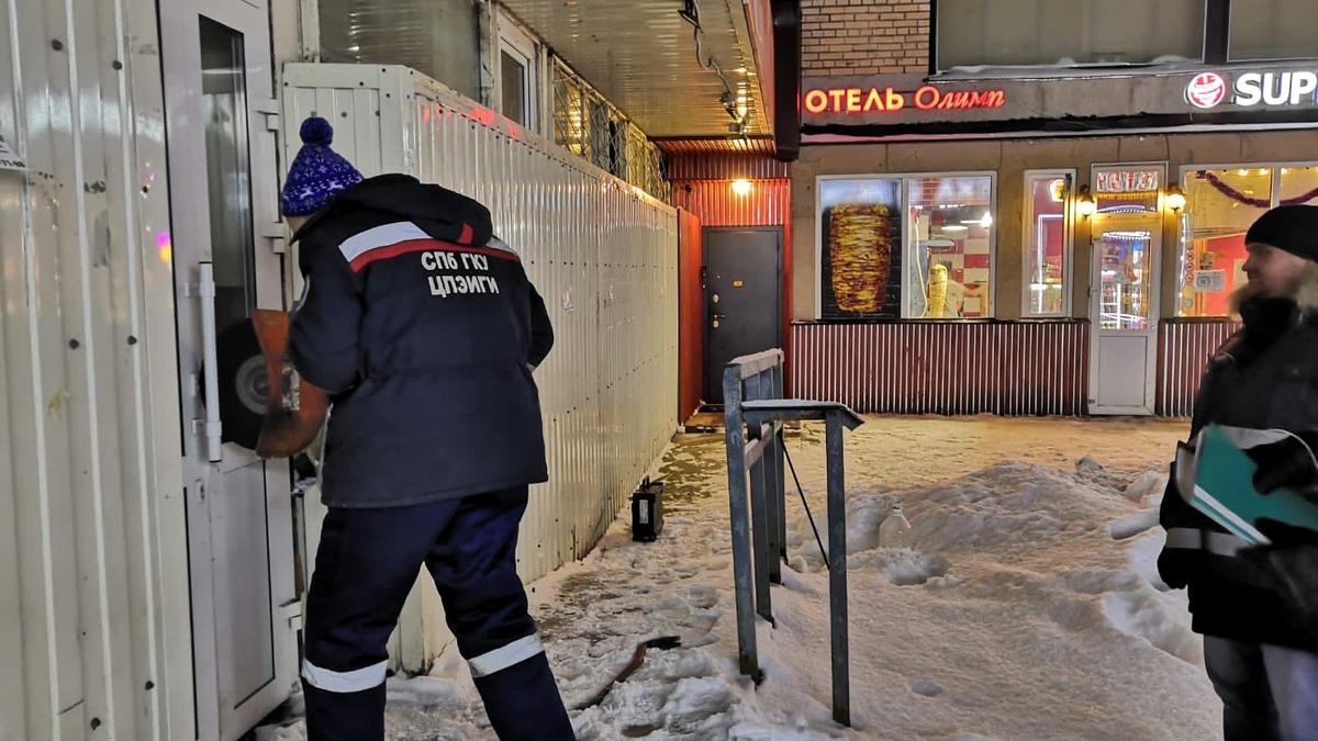 В 11 районах Петербурга за месяц освободили 58 незаконно занятых помещений