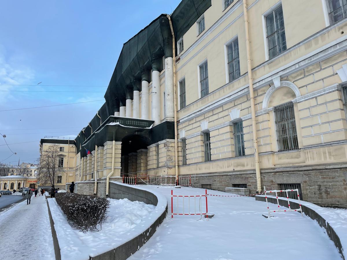 Здание РНБ на набережной реки Фонтанки, 36. Фото: Дарья Дмитриева /MR7