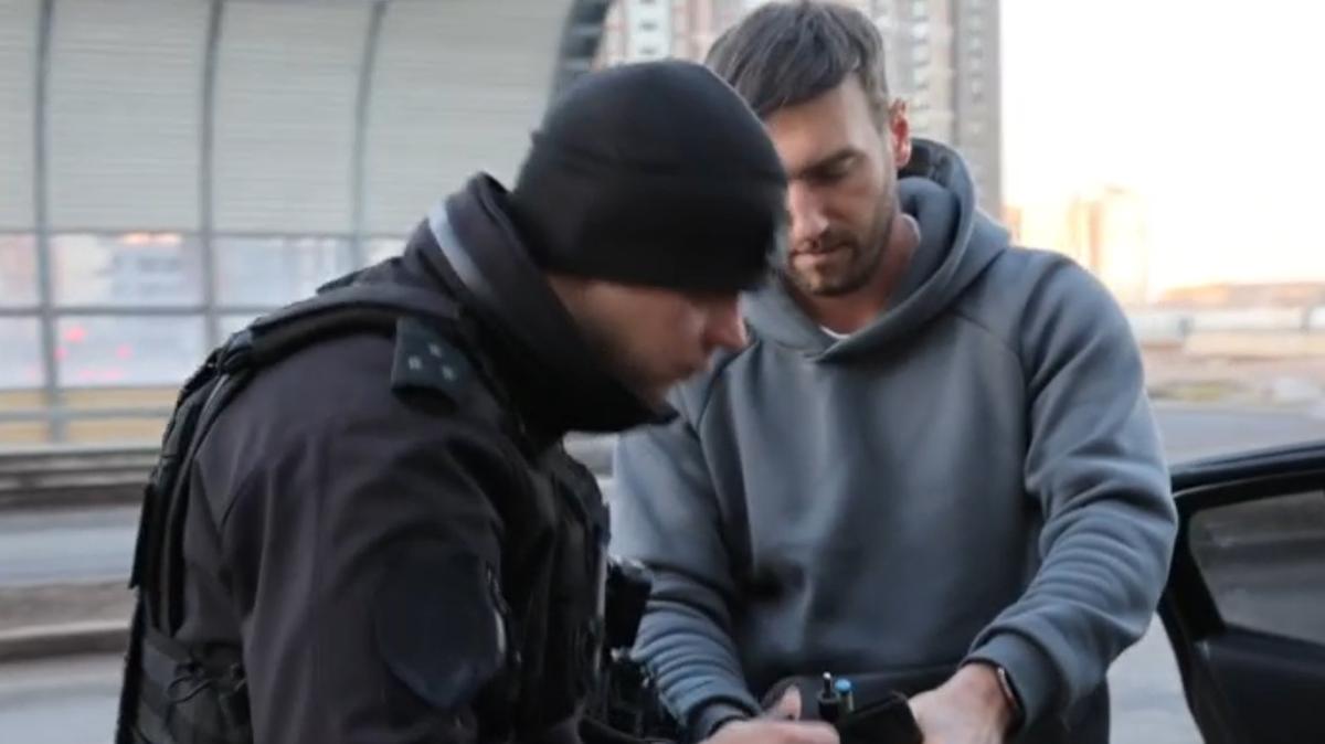 Скриншот видео: МВД по Петербургу и Ленобласти