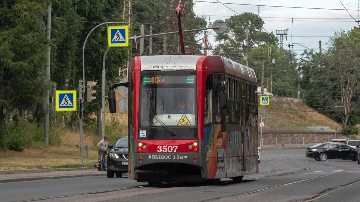 На улице Куйбышева почти на два с половиной месяца закроют трамвайное движение