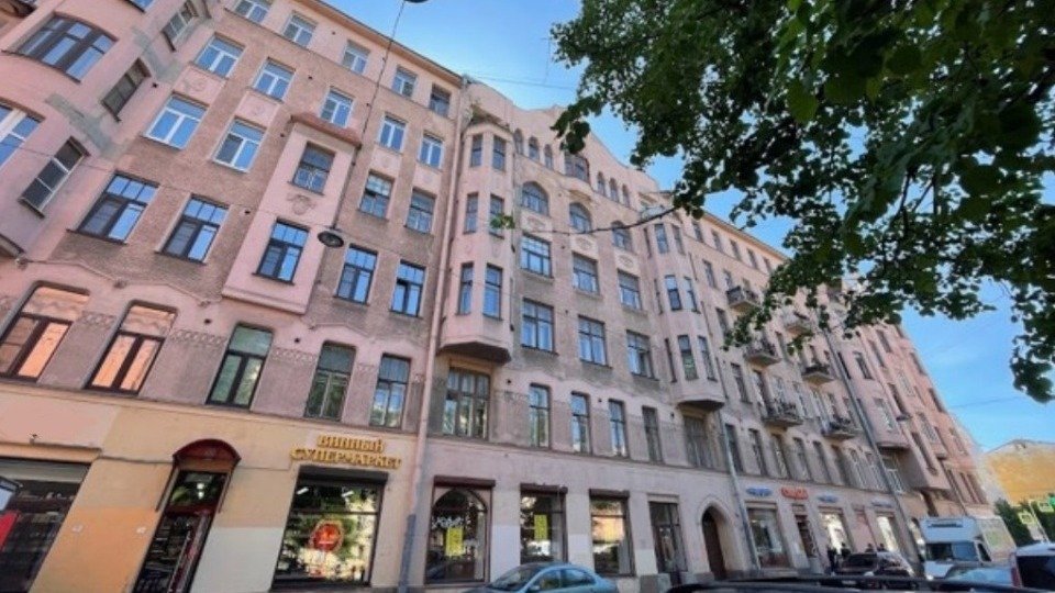 Бывший доходный дом Фёдора Рыбина на Петроградской стороне признали региональным памятником