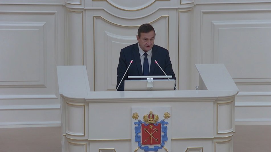 Скриншот трансляции Заксобрания Петербурга