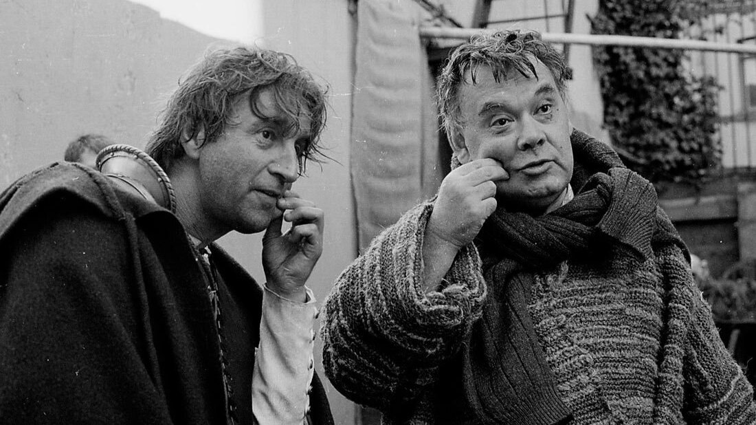 На «Ленфильме» готовят спецпоказ и выставку костюмов фильма «Трудно быть Богом»