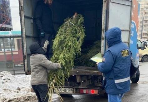 Рейд по пресечению торговли. Фото: пресс-служба комитета по вопросам правопорядка и безопасности