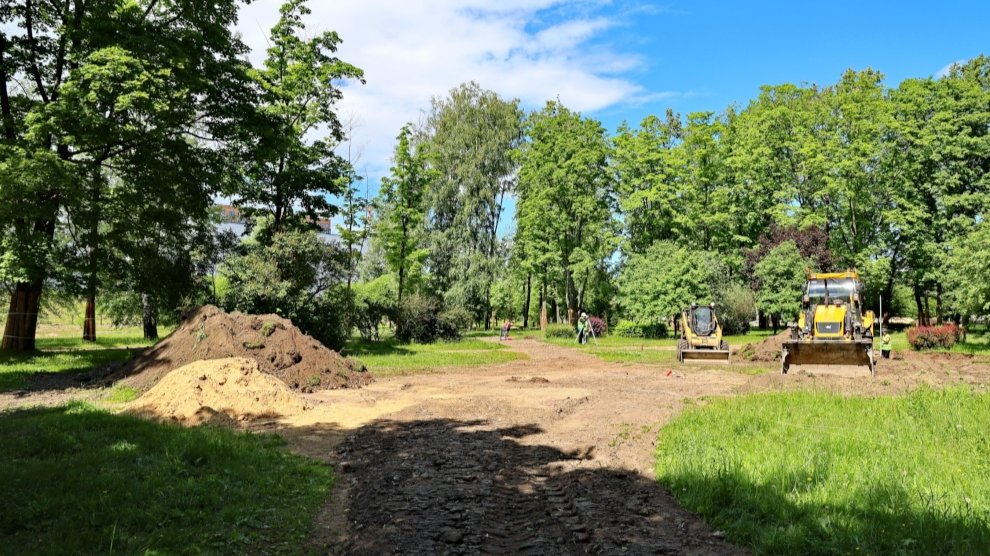 Две детские и спортивная площадки появятся в сквере Александра Матросова через два месяца