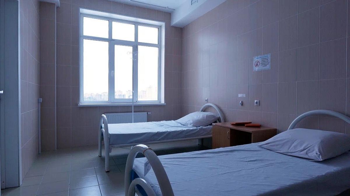 В Александровской больнице спецназовец выстрелил в участника СВО
