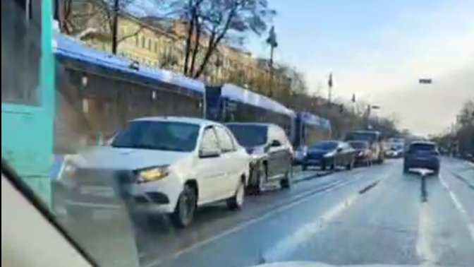 Скриншот видео: «Мегаполис»