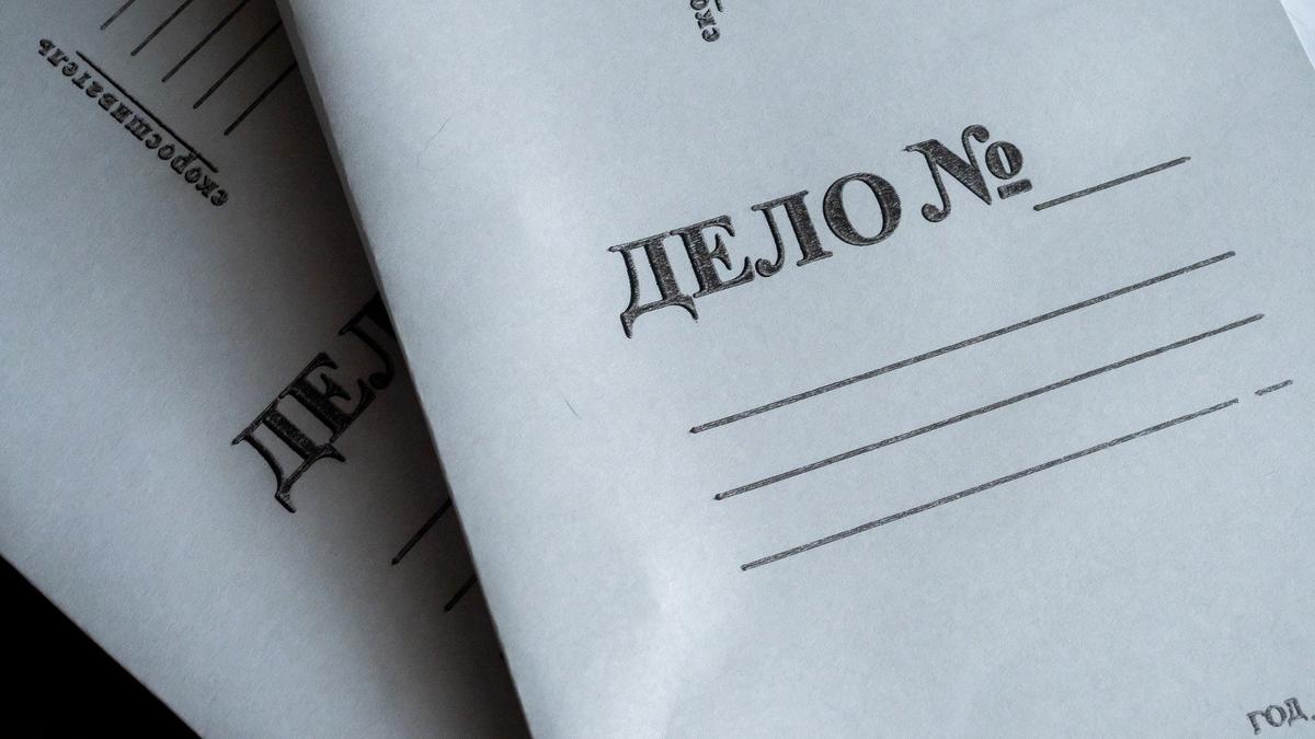 Ограбившим салон с телефонам на «Пионерской» дали по восемь лет колонии